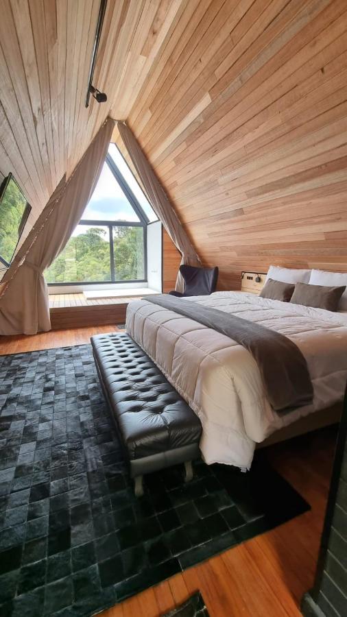 La Mansarda Hotel 우루비시 외부 사진